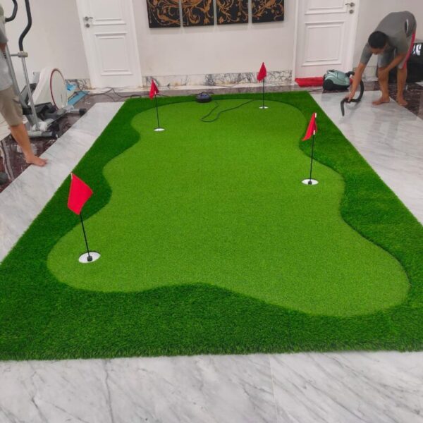 Lapangan Mini Golf Sintetis Portable (12) Lapangan Mini Golf Sintetis Portable (12)