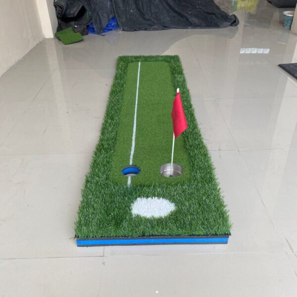 Lapangan Mini Golf Sintetis Portable (21) Lapangan Mini Golf Sintetis Portable (21)